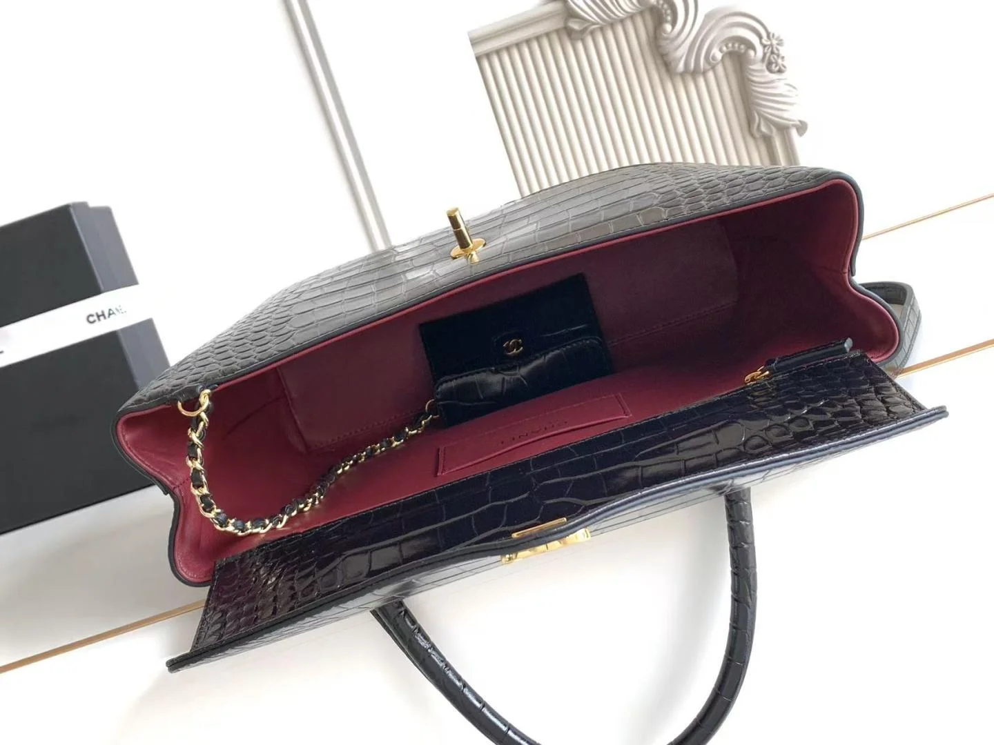 CHANEL Top Handle Bags Black-Gold 24X31X9CM I5010063461 - Image 9