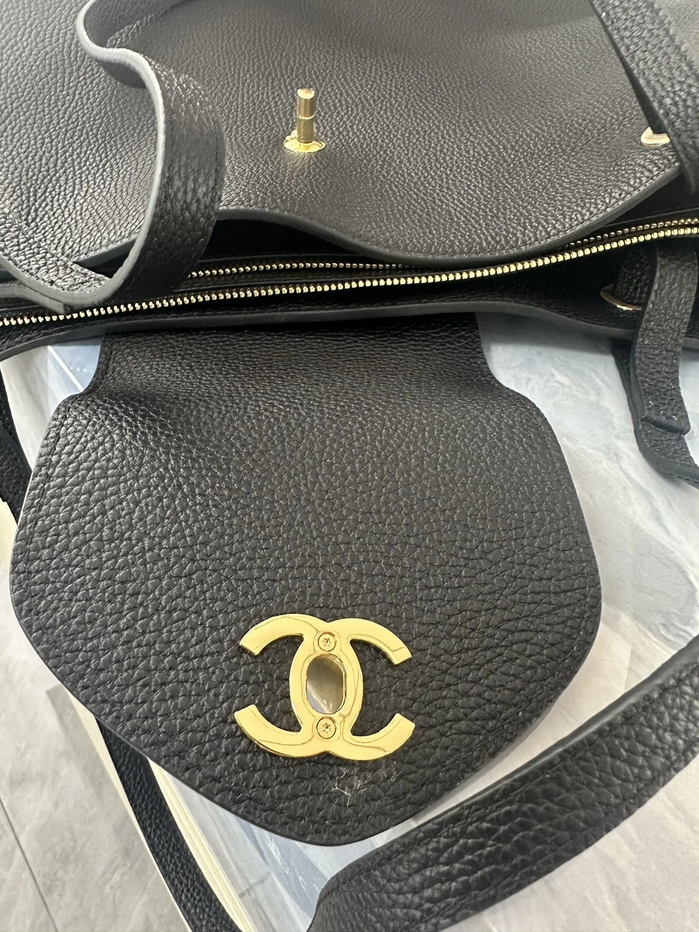 CHANEL Totes Bags Pebbled Leather Black-Gold 36X46X20CM A05010063136 - Image 13