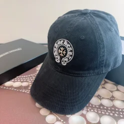 Alternative view of CHROME HEARTS Caps Black-White One Size D210071608