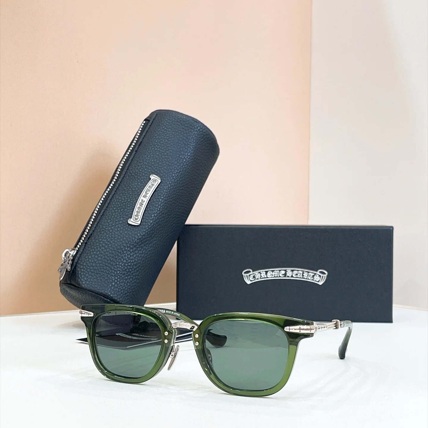 CHROME HEARTS Sunglasses Titanium A8510071032