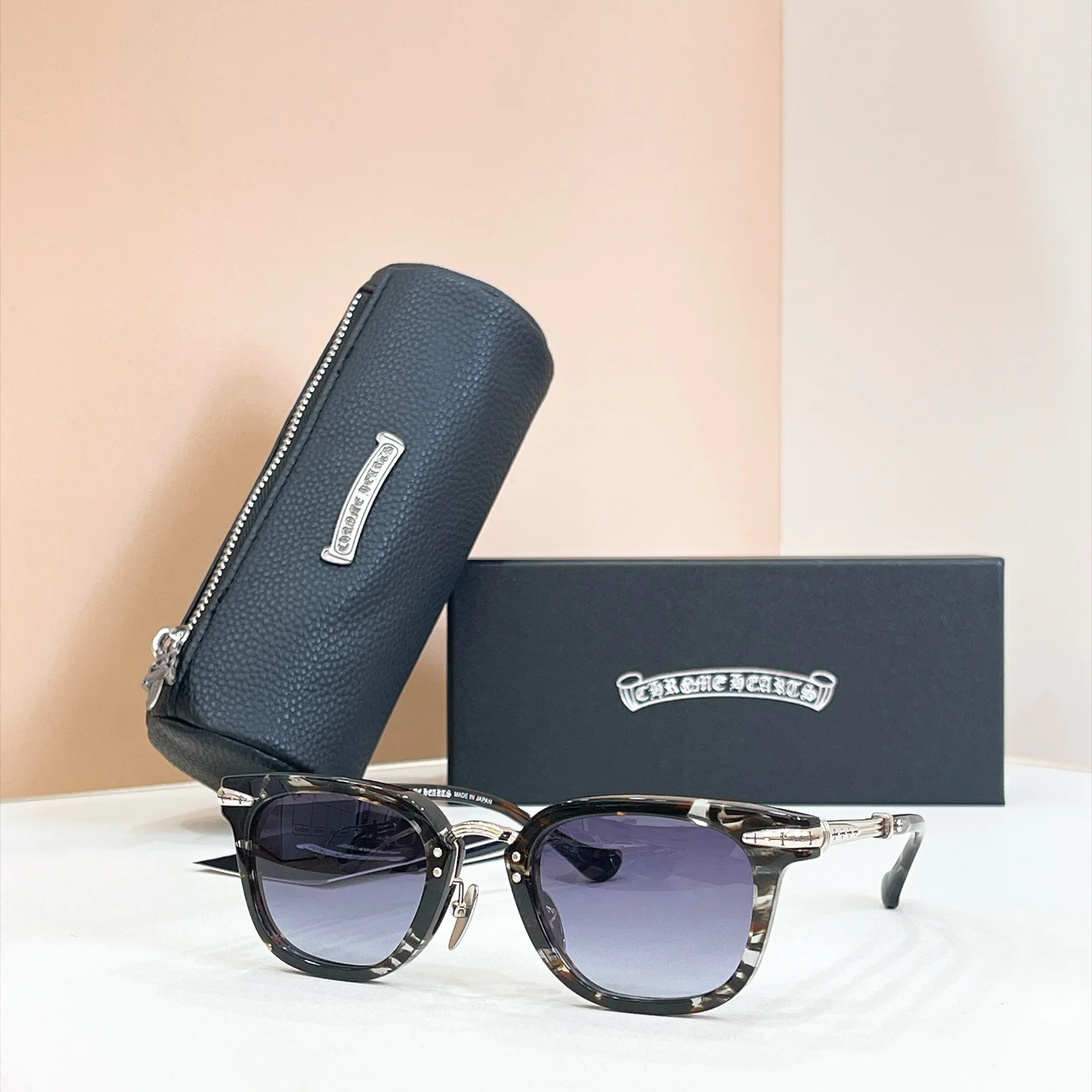 CHROME HEARTS Sunglasses Titanium A8510071032 - Image 4