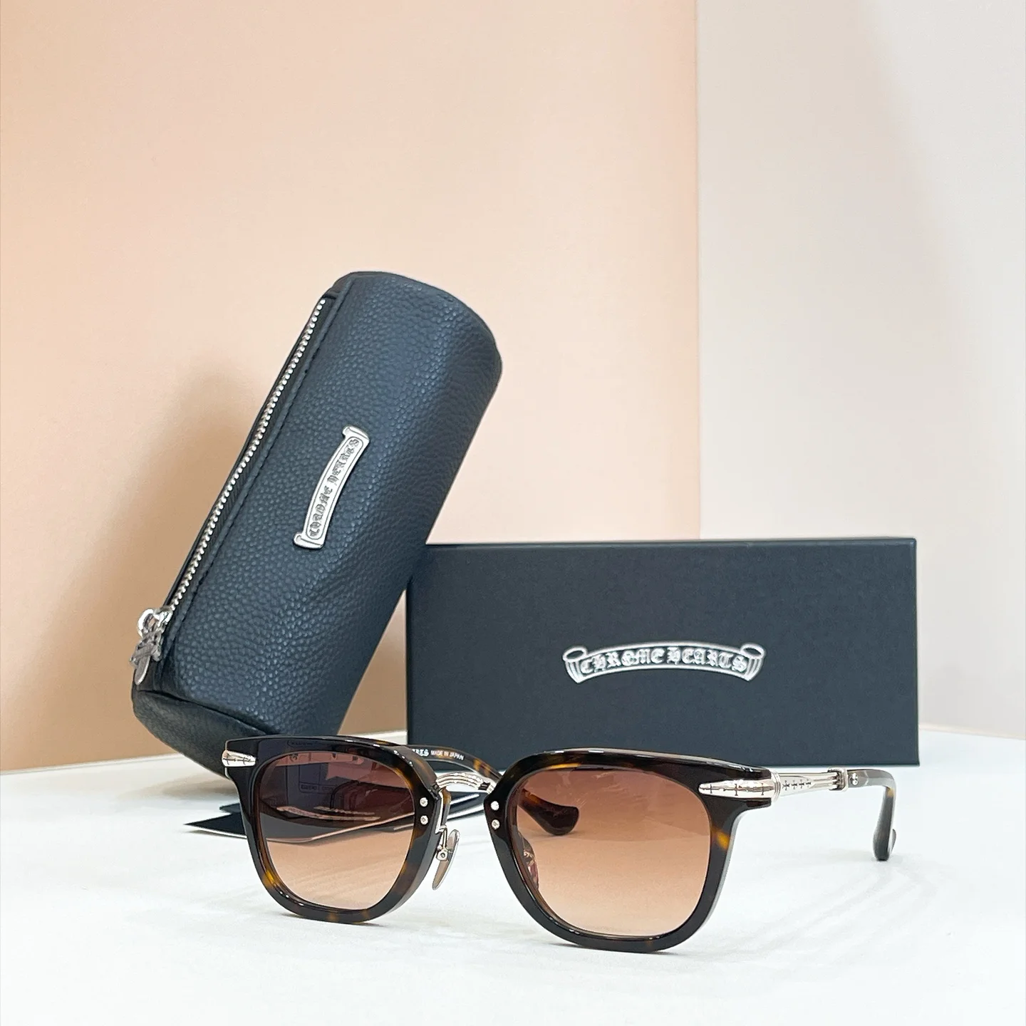 CHROME HEARTS Sunglasses Titanium A8510071032 - Image 8