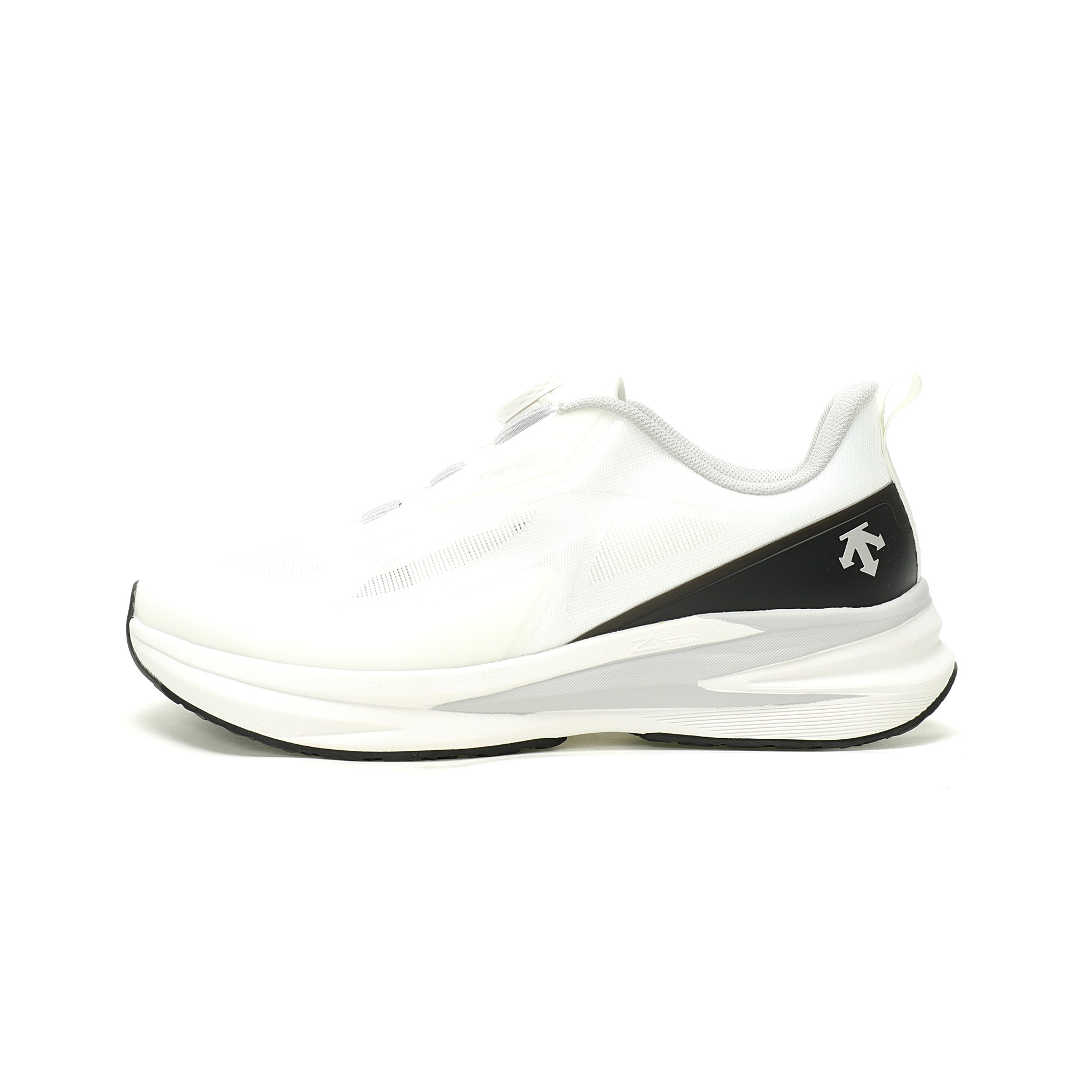 DESCENTE LAVITATE WIRE 3 D5231RRN08