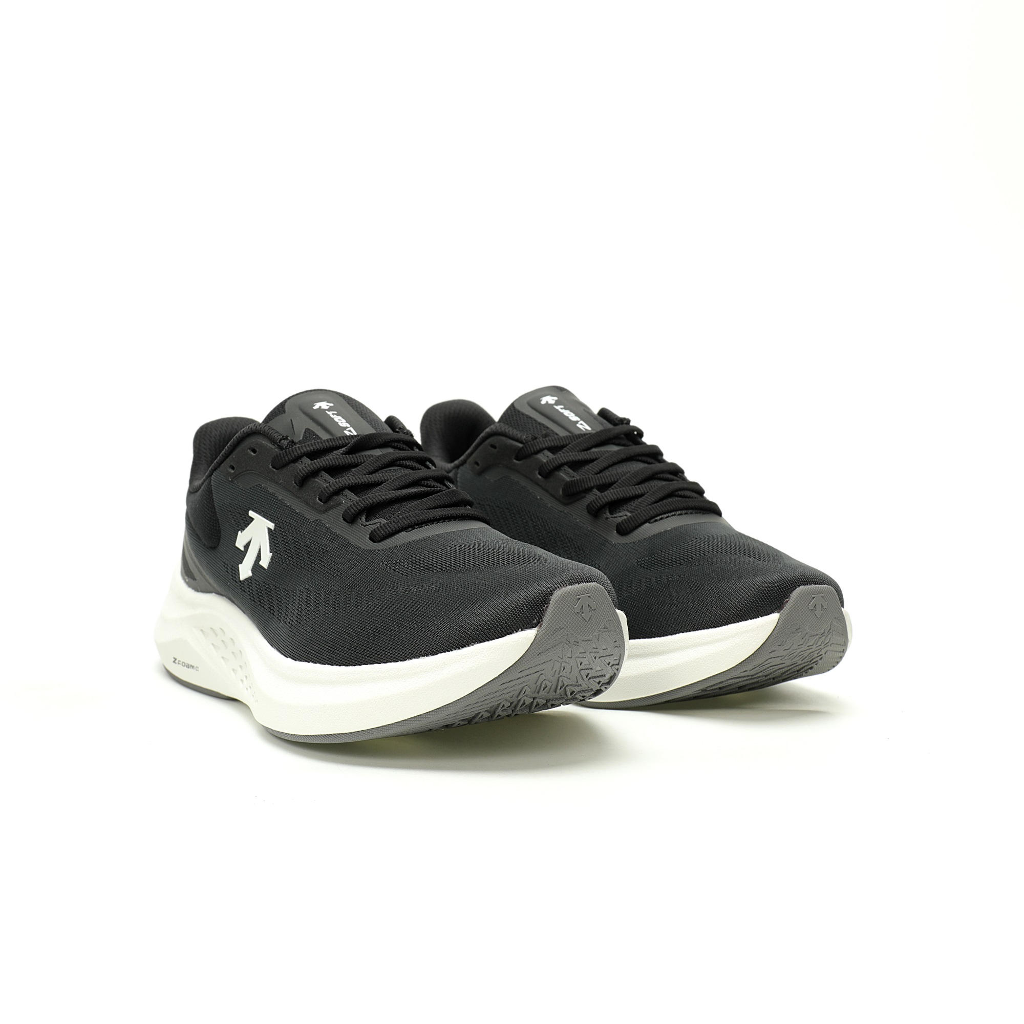 DESCENTE Run Step Low SQ313RRN84-BKWH - Image 5