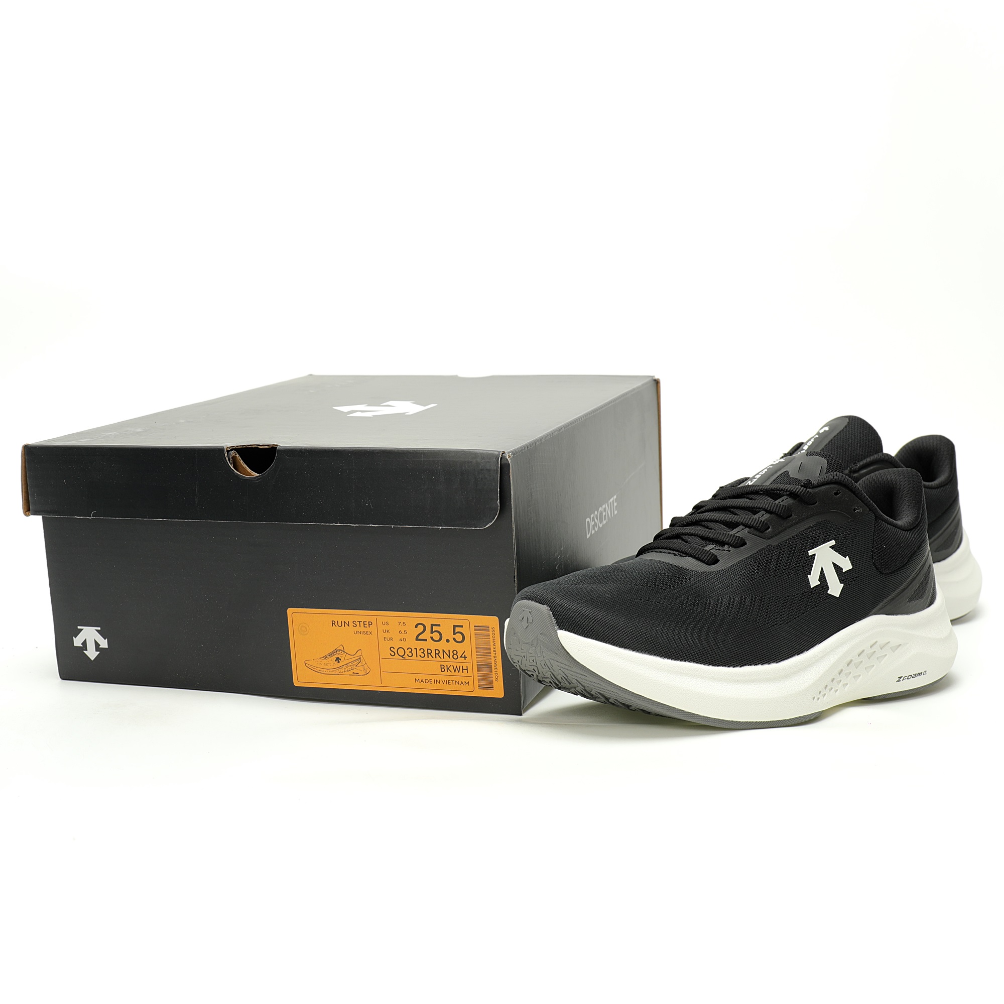 DESCENTE Run Step Low SQ313RRN84-BKWH - Image 9