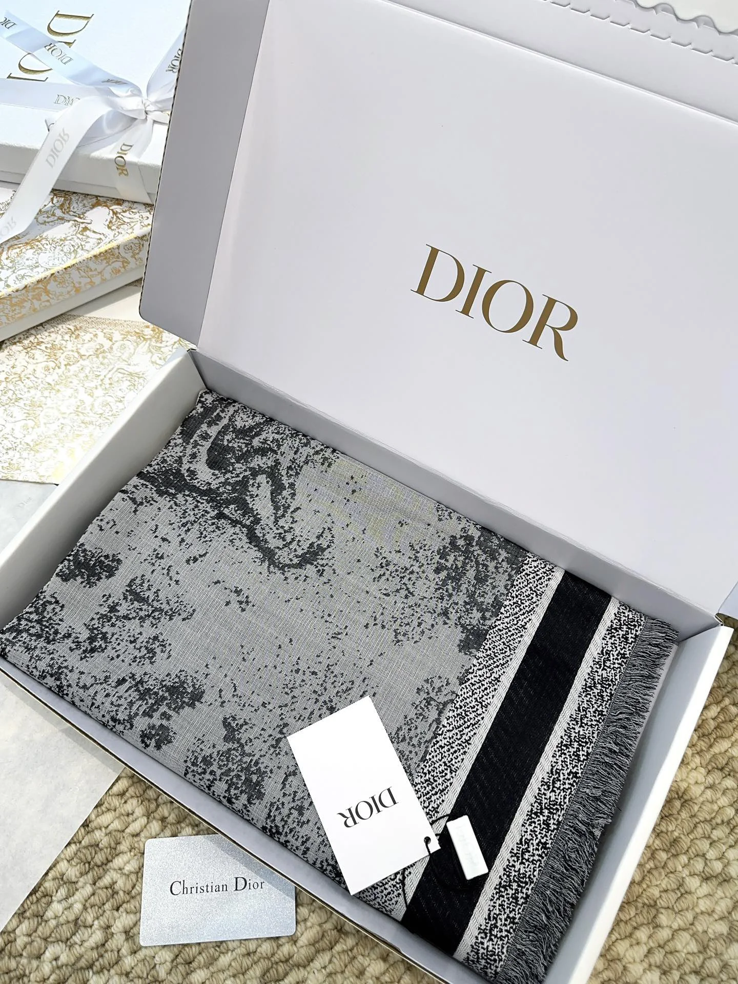DIOR Scarves White-Black A9510071151 - Image 3