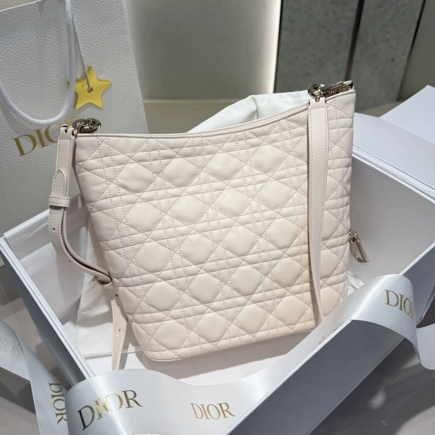 DIOR Shoulder Bags Cream-Gold 22.5X14X7.5CM I0010060286 - Image 10