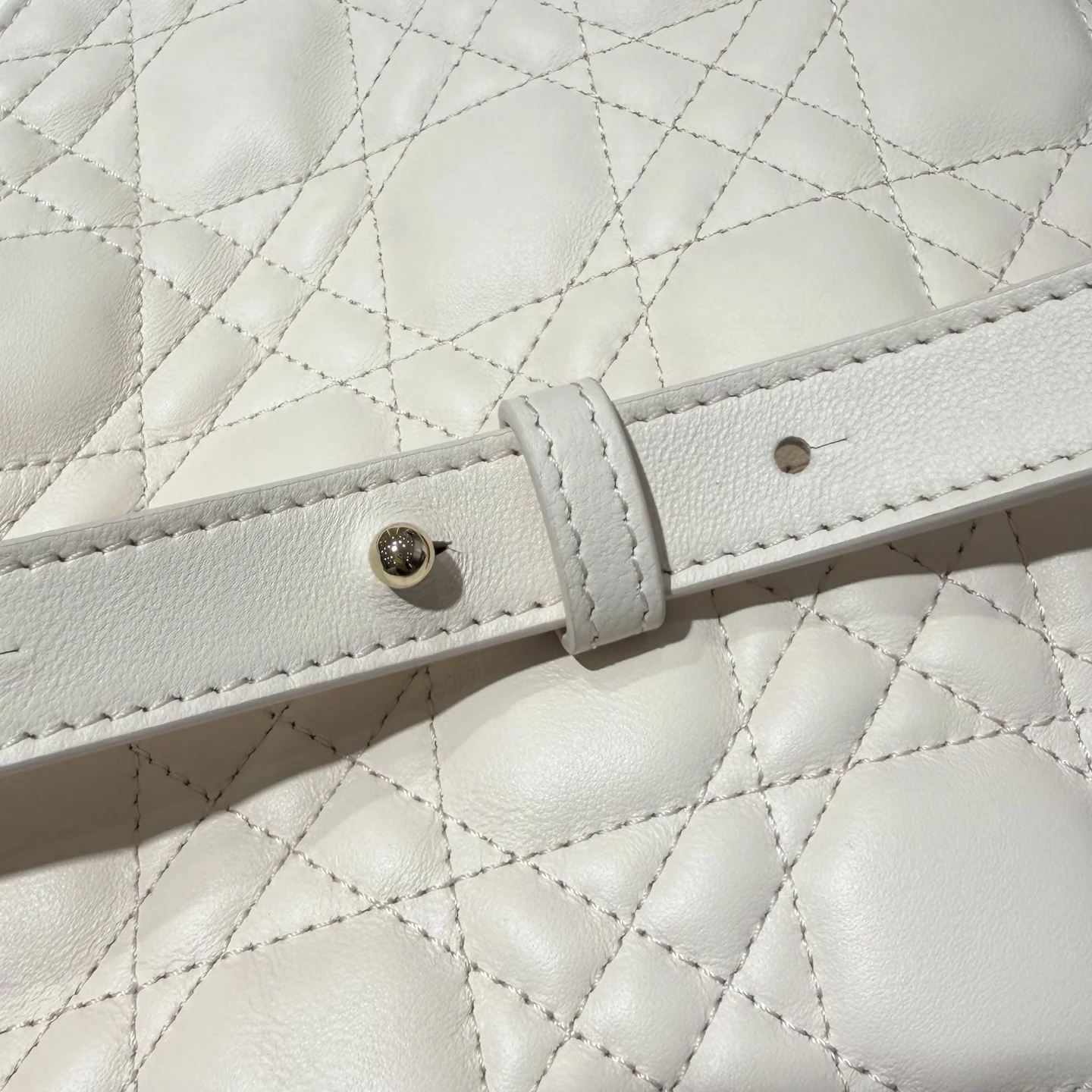 DIOR Shoulder Bags Cream-Gold 22.5X14X7.5CM I0010060286 - Image 2