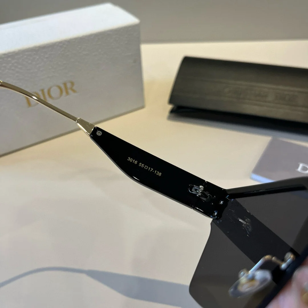 DIOR Sunglasses G510073421 - Image 10