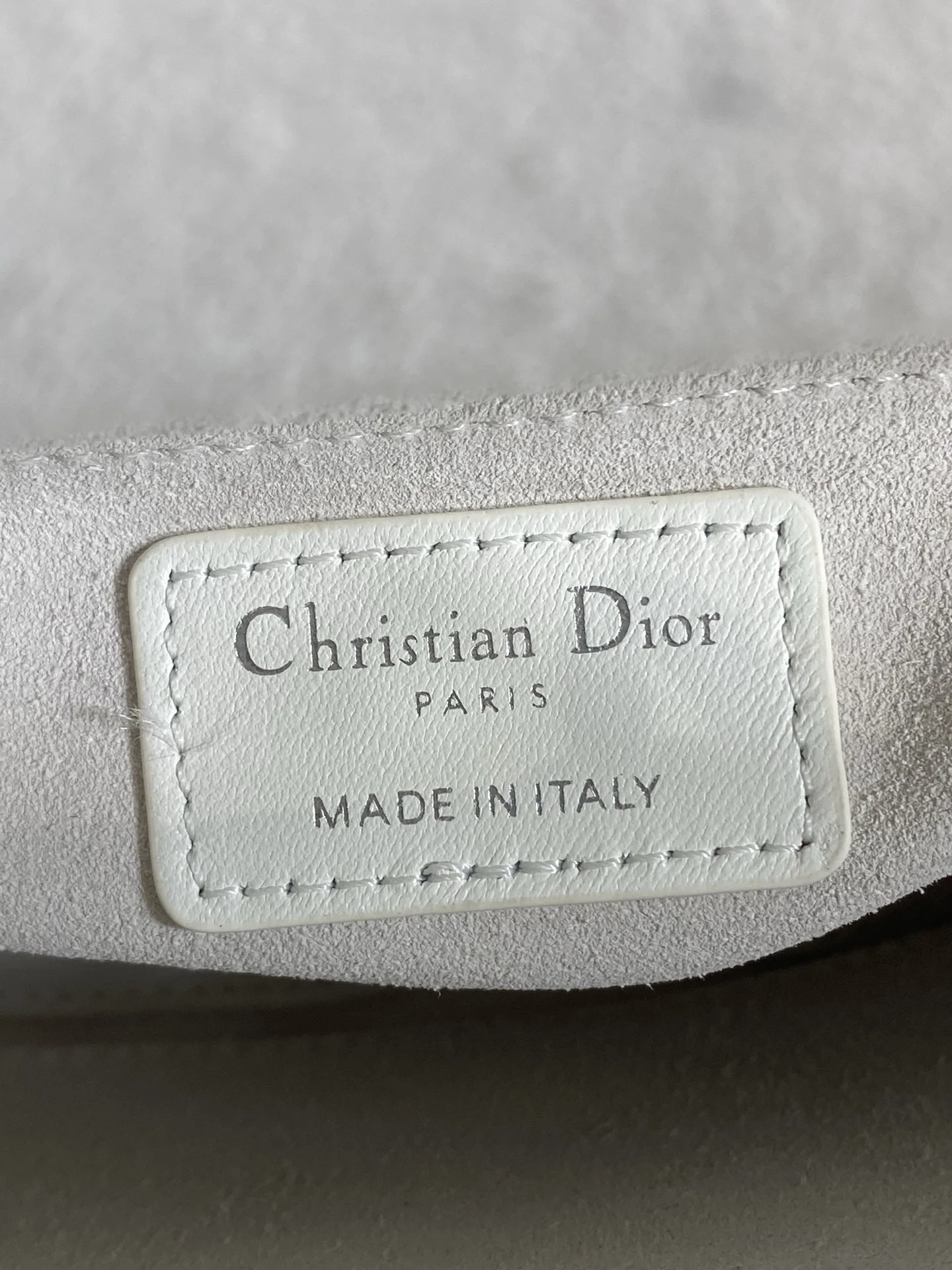 DIOR Top Handle Bags Lambskin White-Black 20X17X8CM G5010060698 - Image 9