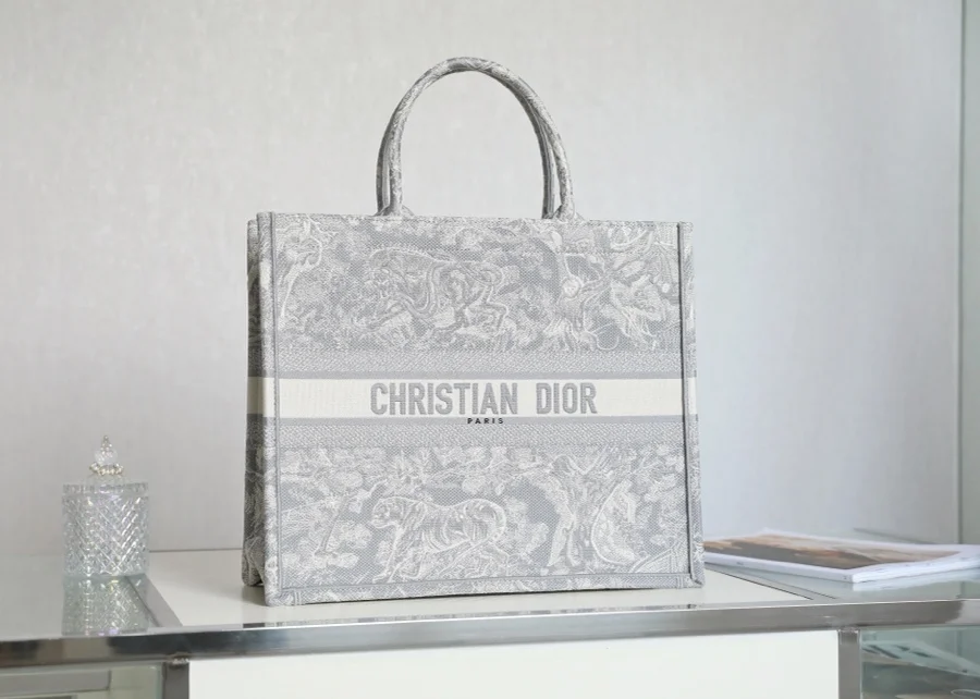 DIOR Totes Bags Embroidered Canvas Grey-White 41.5X35X18CM G5010060059