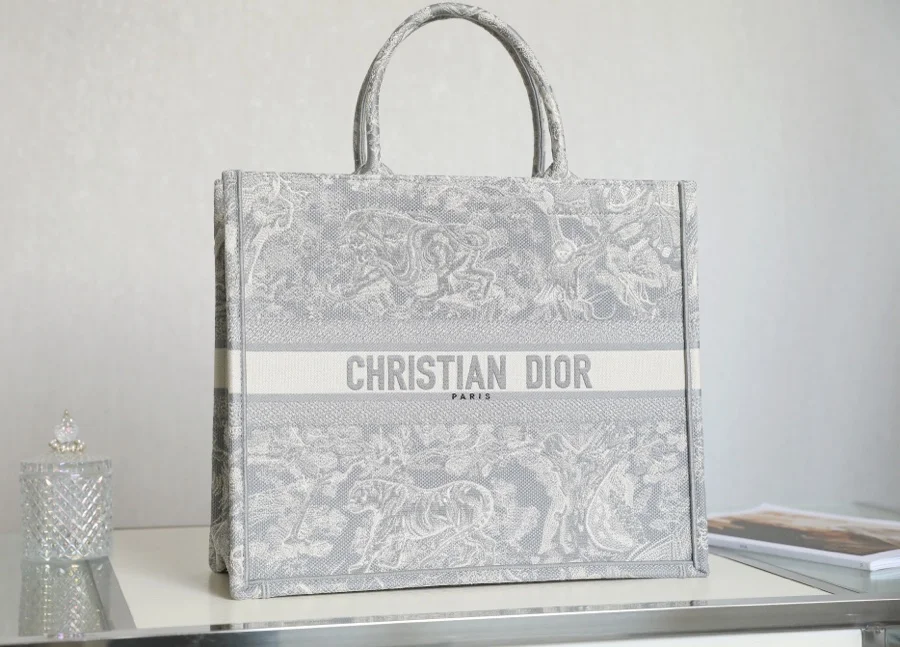 DIOR Totes Bags Embroidered Canvas Grey-White 41.5X35X18CM G5010060059 - Image 2