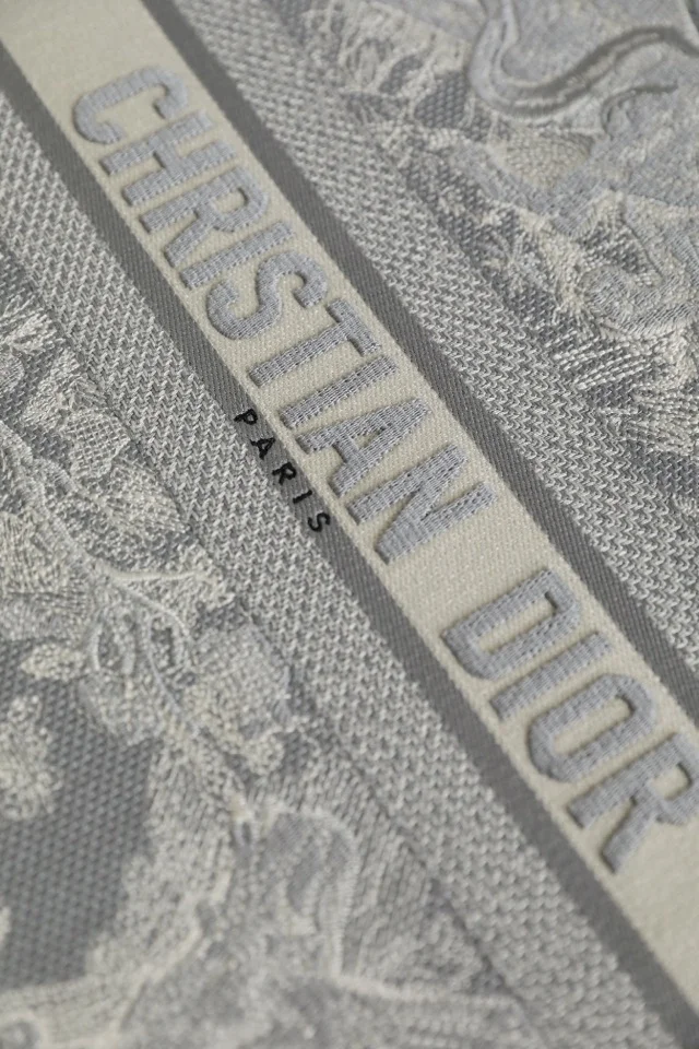 DIOR Totes Bags Embroidered Canvas Grey-White 41.5X35X18CM G5010060059 - Image 5