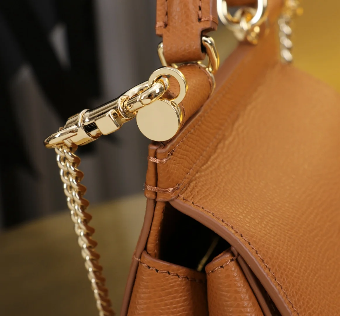DOLCE & GABBANA Shoulder Bags Brown-Gold 14X16X6CM F9010066199 - Image 8