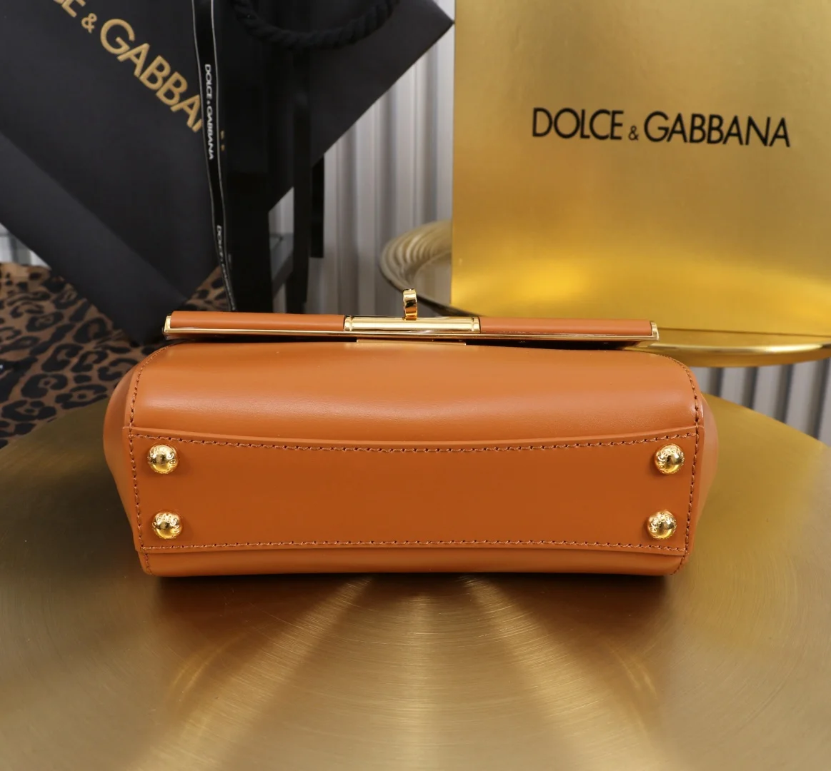 DOLCE & GABBANA Shoulder Bags Brown-Gold 18X10.6X7CM G4010066154 - Image 4