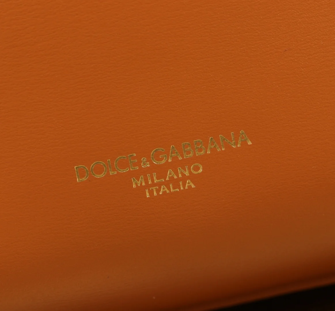 DOLCE & GABBANA Shoulder Bags Brown-Gold 18X10.6X7CM G4010066154 - Image 8
