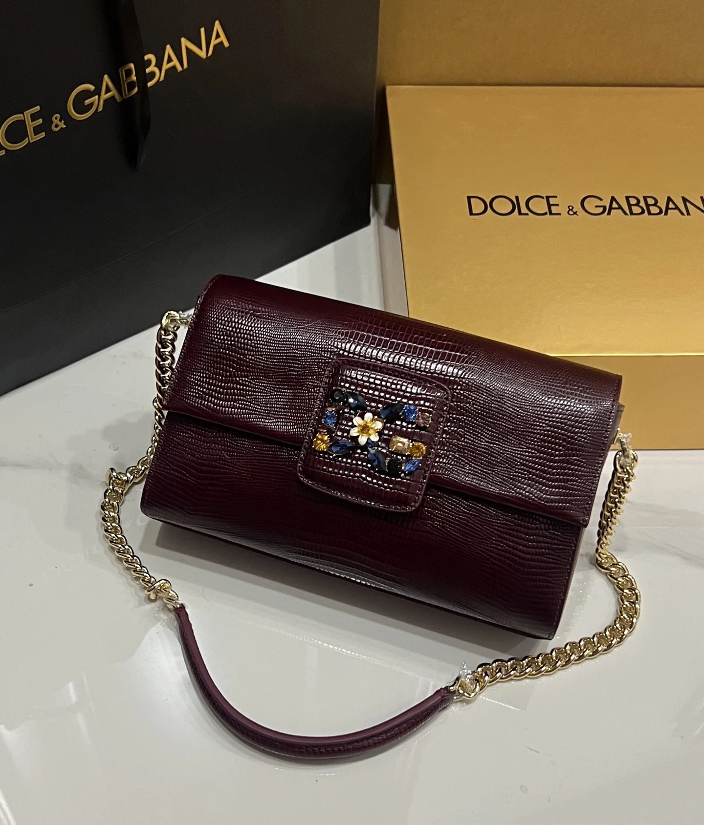 DOLCE & GABBANA Shoulder Bags Burgundy-Gold 25X13X7.5CM F7010066180