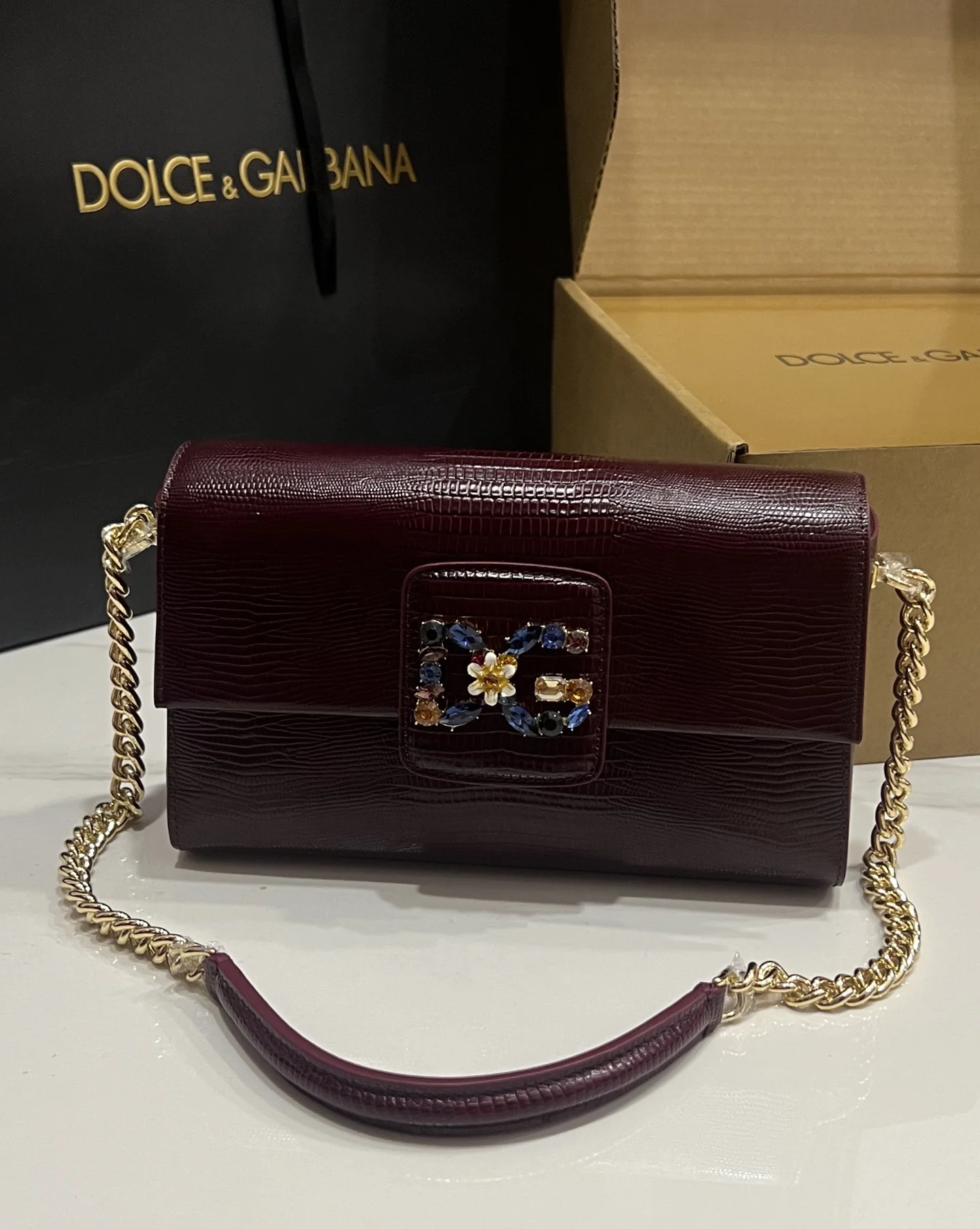 DOLCE & GABBANA Shoulder Bags Burgundy-Gold 25X13X7.5CM F7010066180 - Image 3