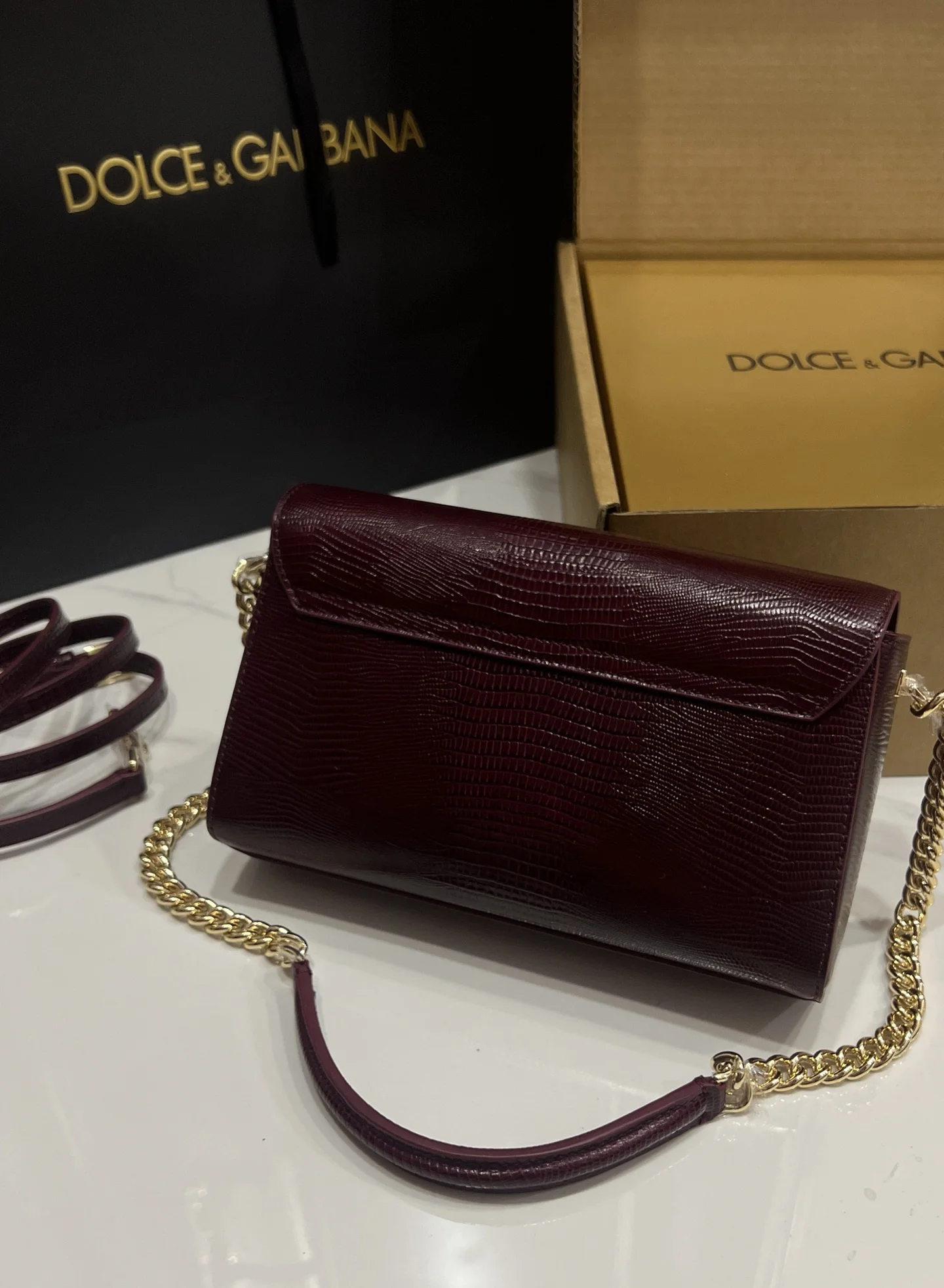 DOLCE & GABBANA Shoulder Bags Burgundy-Gold 25X13X7.5CM F7010066180 - Image 4