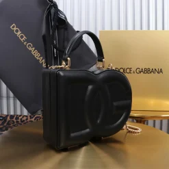 Alternative view of DOLCE & GABBANA Shoulder Bags Calf Leather Black-Gold 20X15X6.5CM A22010067270