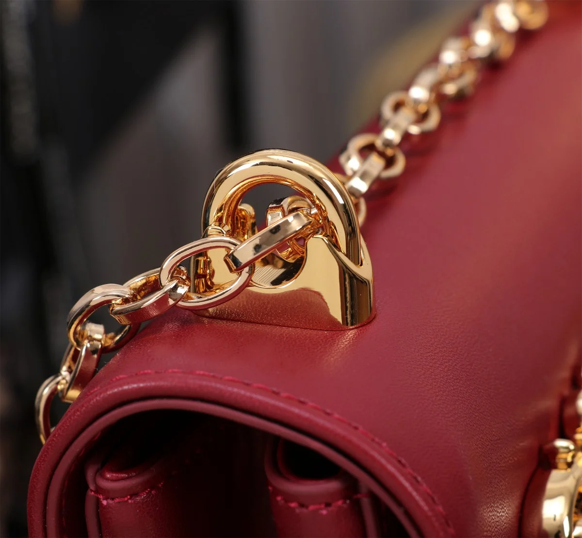 DOLCE & GABBANA Shoulder Bags Nappa Leather Red-Gold 21X5X13.5CM E0010067109 - Image 7