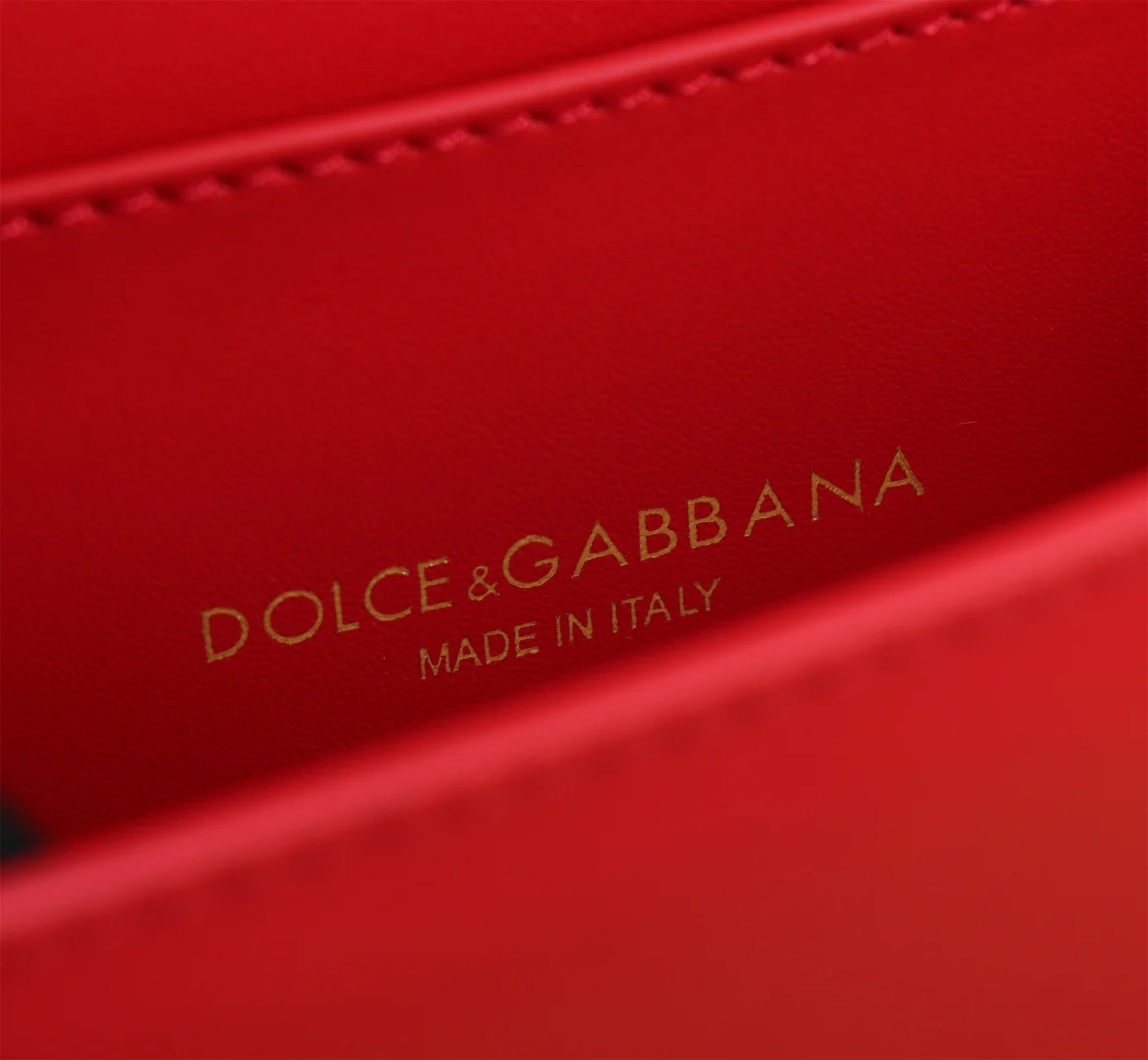 DOLCE & GABBANA Shoulder Bags Red-Gold 19X4.5X13CM D5010067241 - Image 9