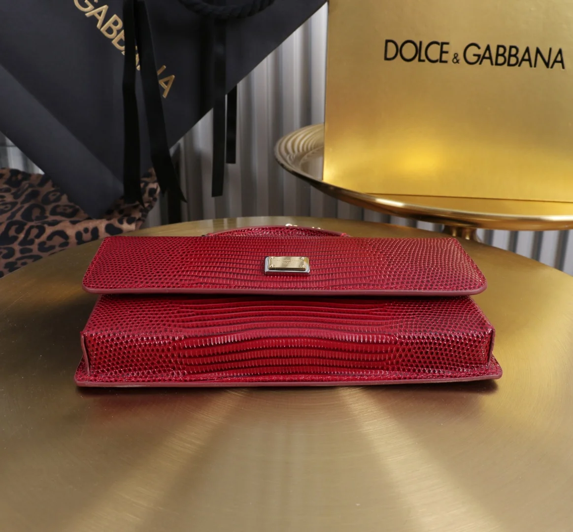 DOLCE & GABBANA Shoulder Bags Red-Gold 20X11X3CM E8010067145 - Image 4