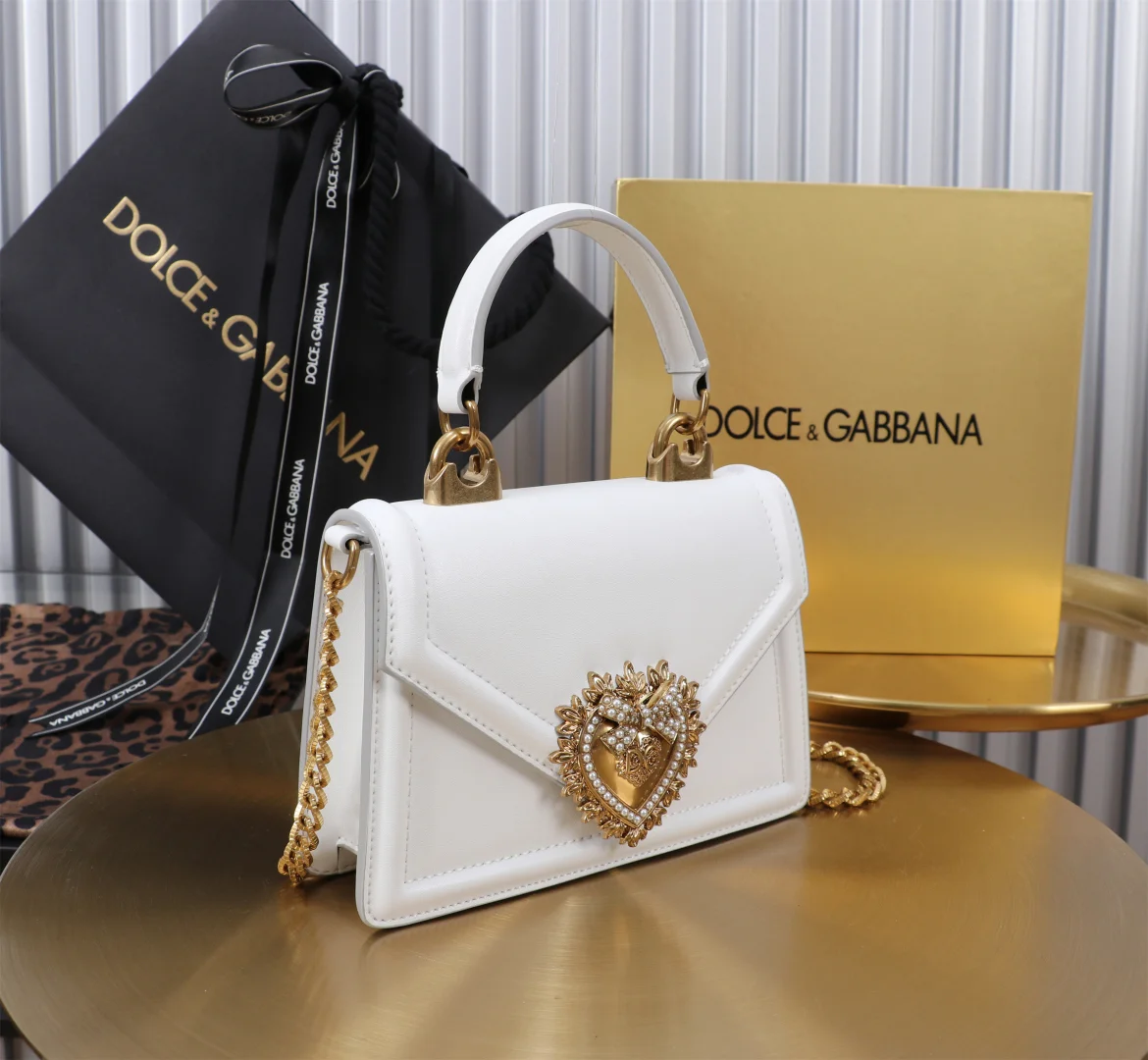 DOLCE & GABBANA Shoulder Bags Top-grain Leather White-Gold 19X4.5X13CM D5010067229 - Image 2