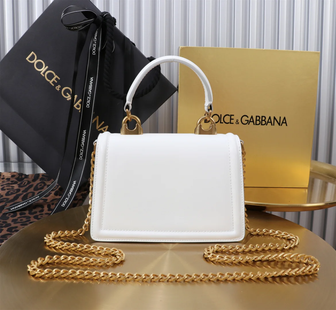 DOLCE & GABBANA Shoulder Bags Top-grain Leather White-Gold 19X4.5X13CM D5010067229 - Image 3