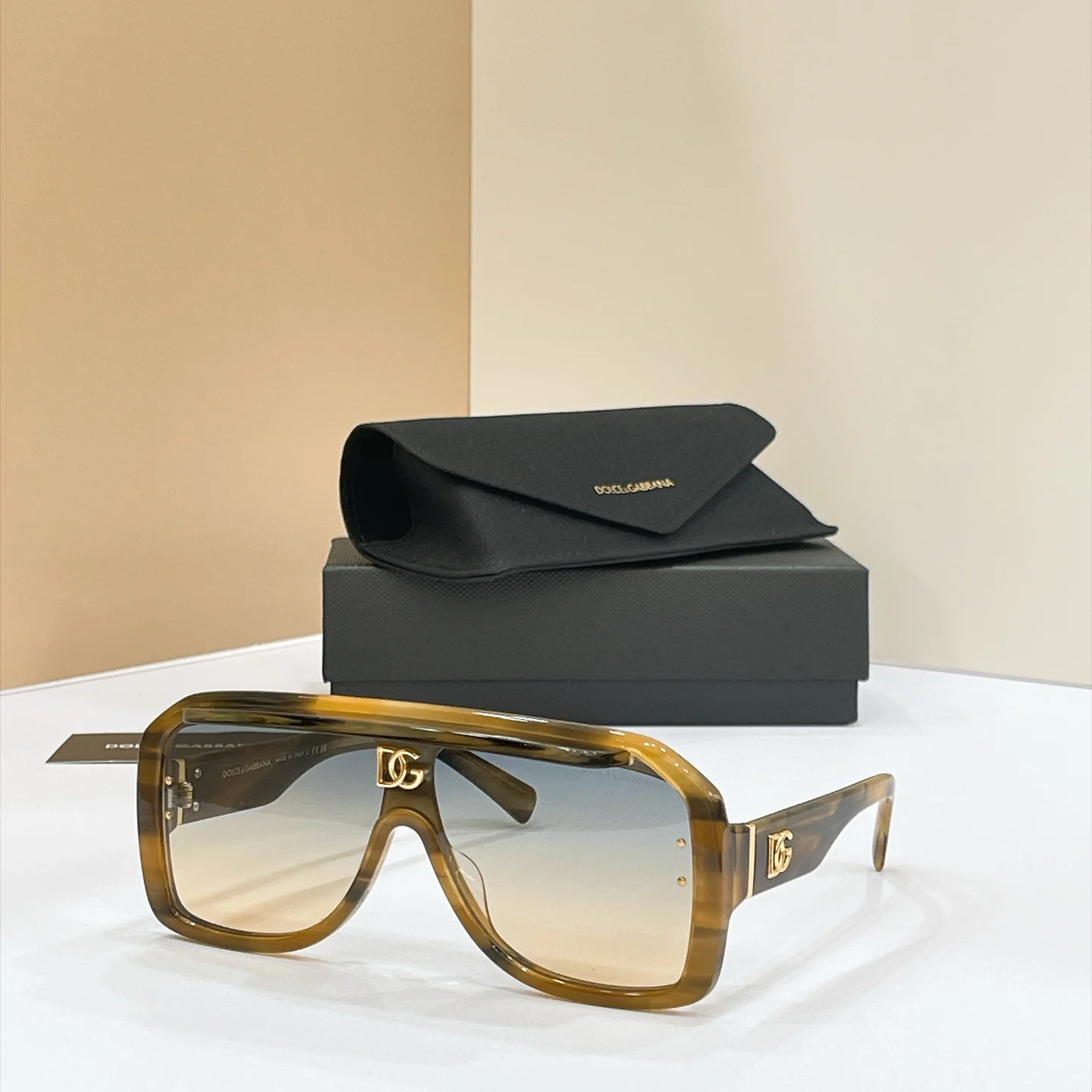 DOLCE & GABBANA Sunglasses A3510072707 - Image 5