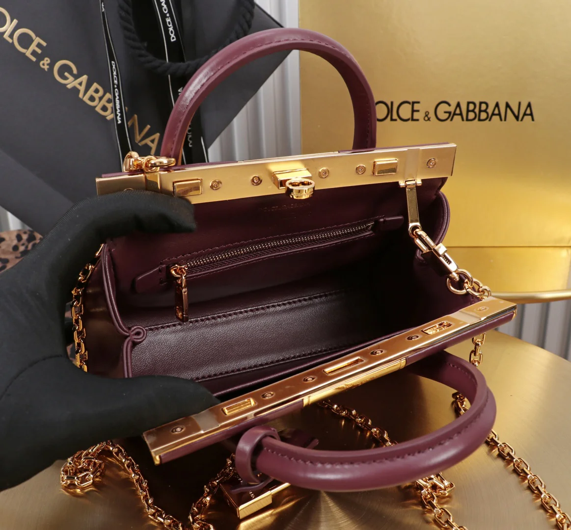 DOLCE & GABBANA Top Handle Bags Burgundy-Gold 19X13.5X7CM A19010066137 - Image 5