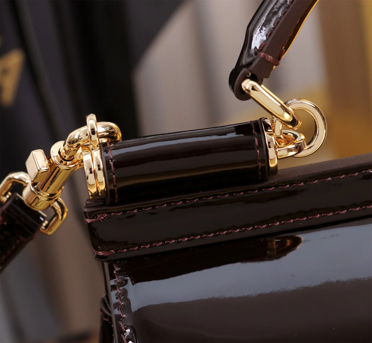DOLCE & GABBANA Top Handle Bags Calfskin Brown-Gold 11X18X6CM G0010066294 - Image 6