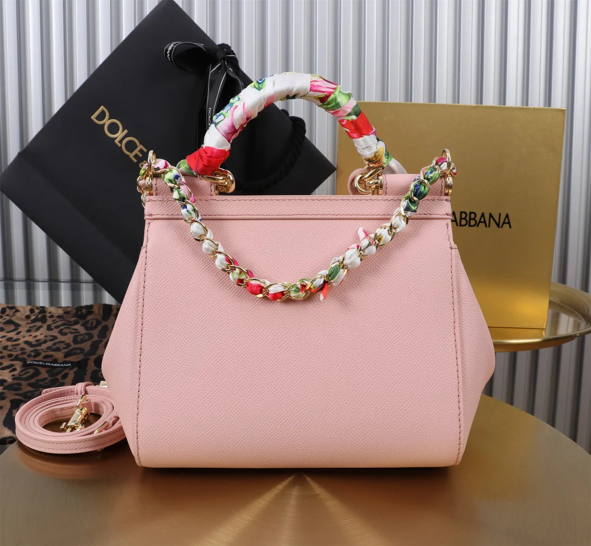 DOLCE & GABBANA Top Handle Bags Calfskin Leather Pink-Gold 20X16X8CM H0010066320 - Image 3