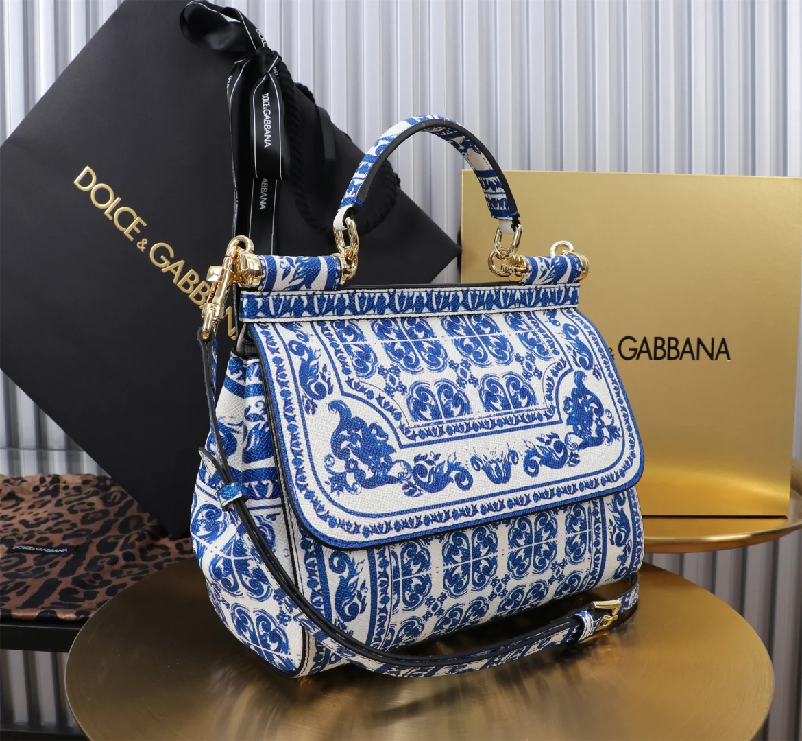DOLCE & GABBANA Top Handle Bags White-Blue 25X12X20CM D0010066285 - Image 2