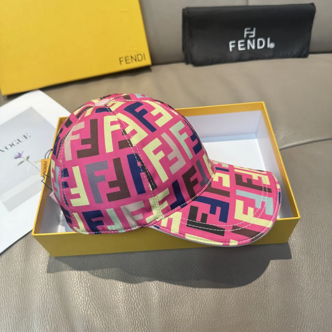FENDI Caps Pink-Yellow-Blue-Brown F010070231 - Image 3