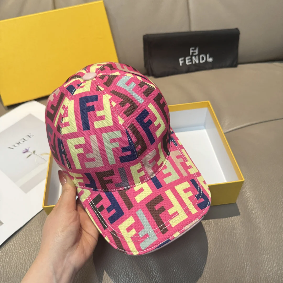 FENDI Caps Pink-Yellow-Blue-Brown F010070231 - Image 4