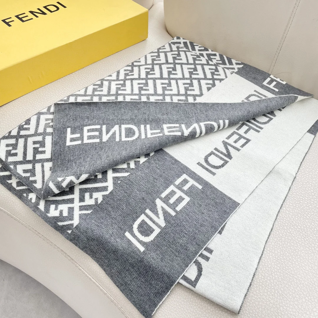 FENDI Scarves Cashmere White-Gray One Size A2010070744 - Image 4