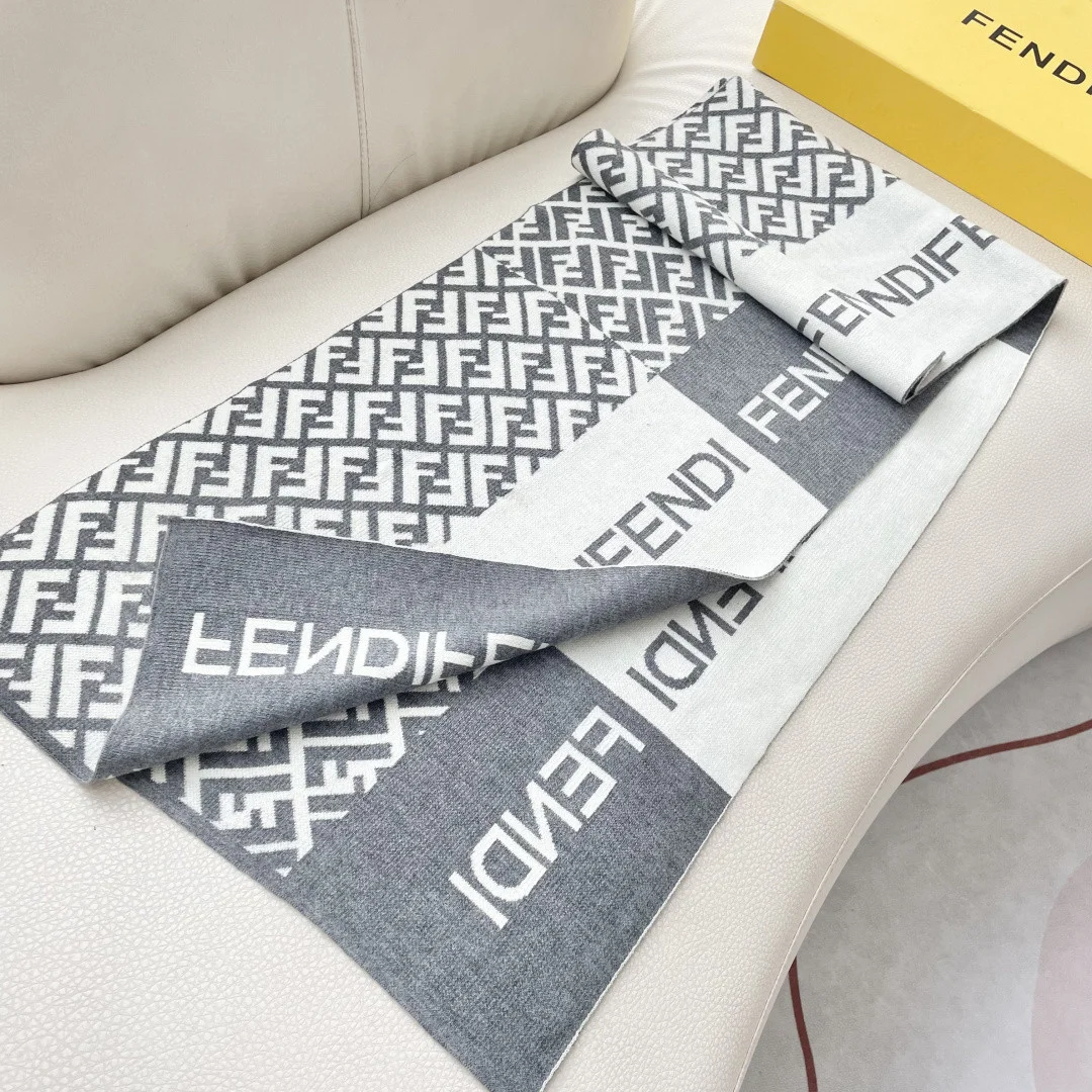 FENDI Scarves Cashmere White-Gray One Size A2010070744 - Image 6
