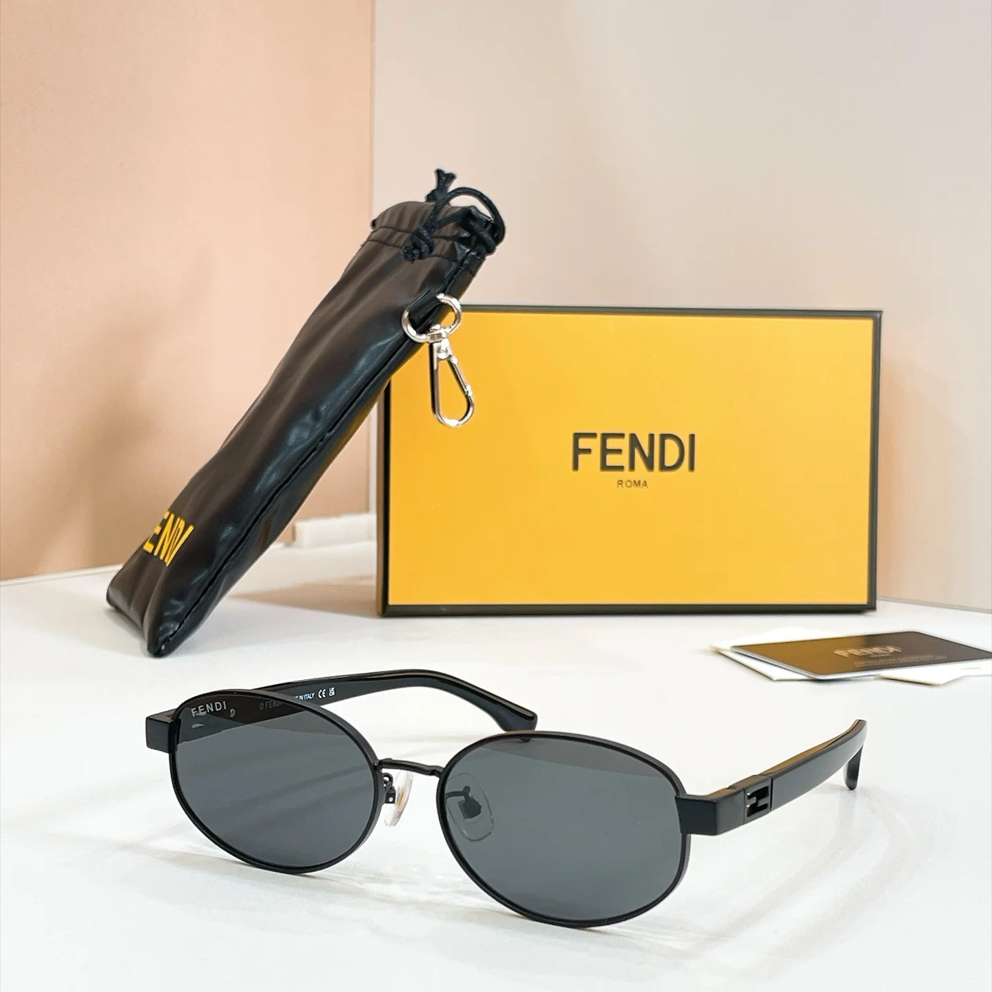 FENDI Sunglasses I510070503 - Image 3