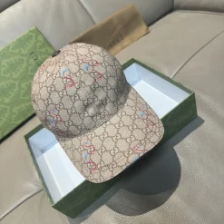 GUCCI Caps Beige-Red F010071306