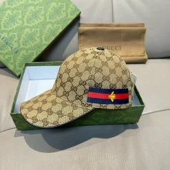 GUCCI Caps Brown-Gold F010071623