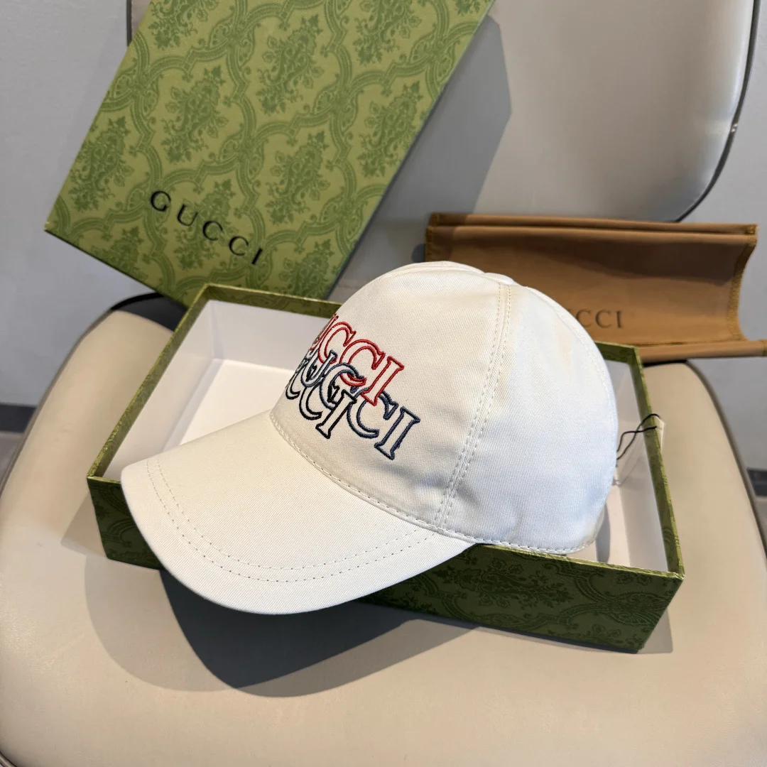 GUCCI Caps Cotton White-Red-Blue-Black F510070984 - Image 2