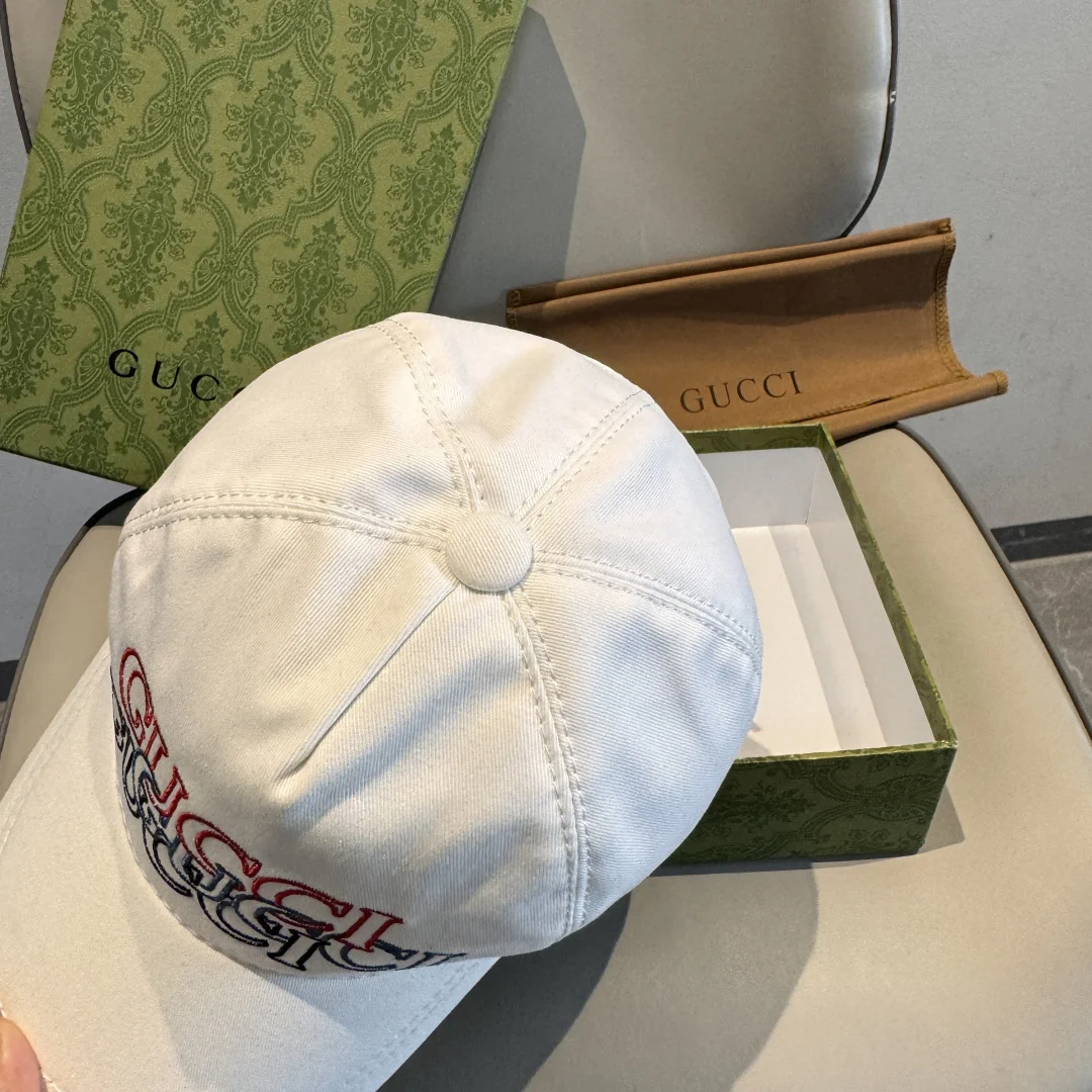 GUCCI Caps Cotton White-Red-Blue-Black F510070984 - Image 6