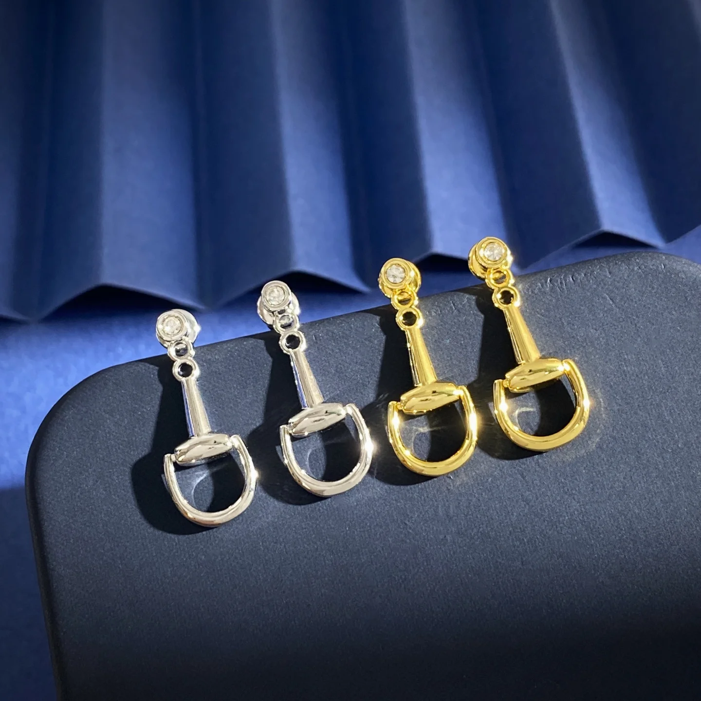 GUCCI Earrings Brass E010050106