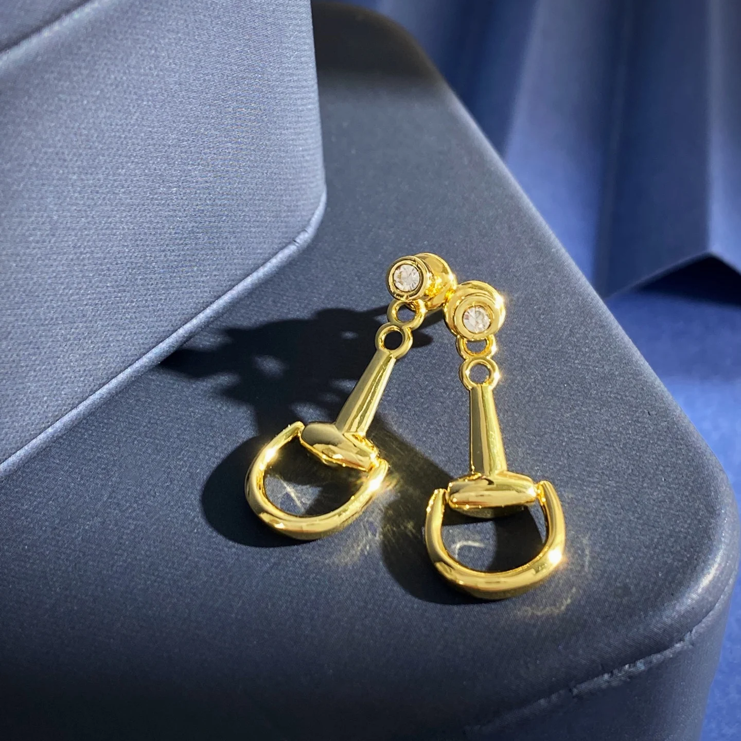 GUCCI Earrings Brass E010050106 - Image 3