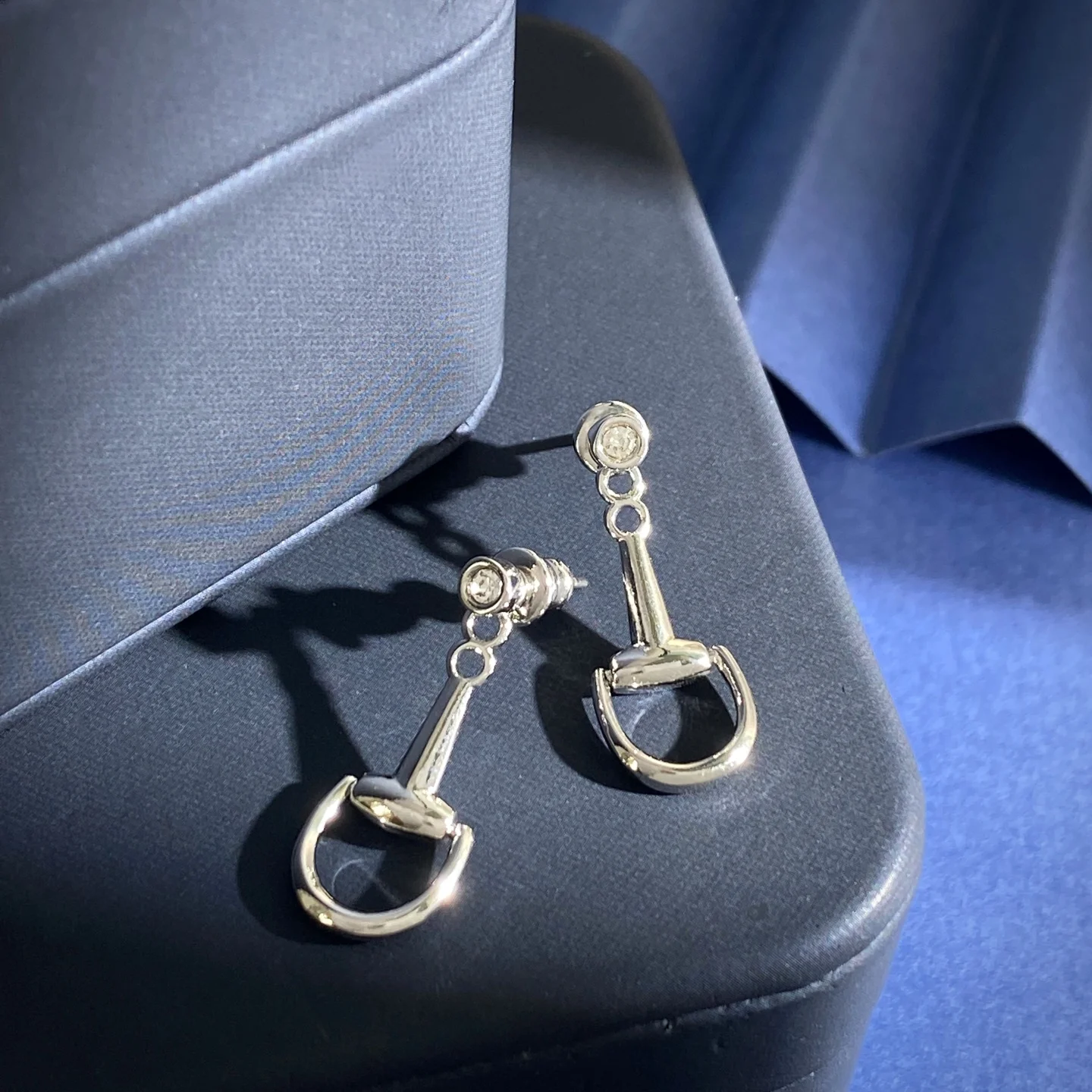 GUCCI Earrings Brass E010050106 - Image 4