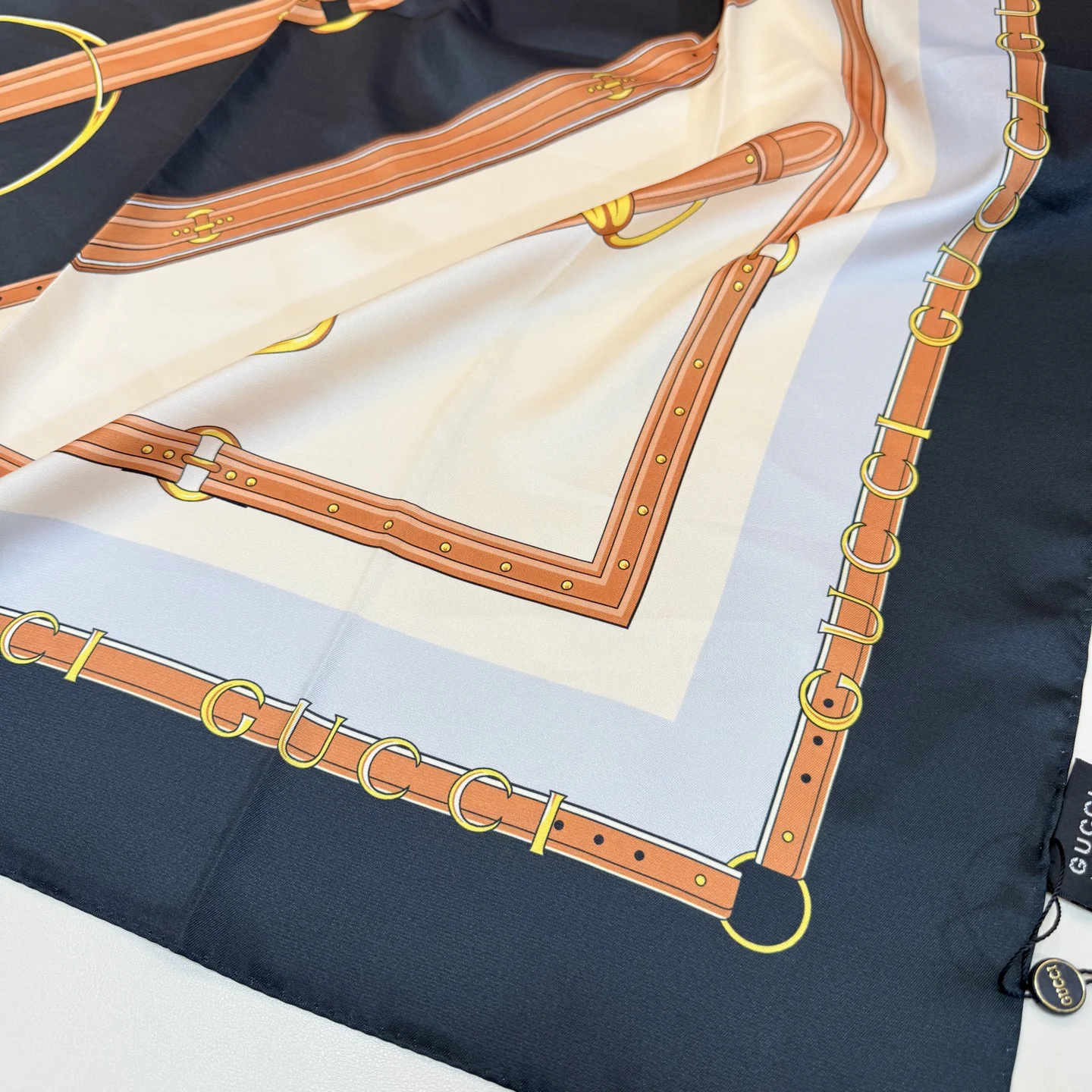 GUCCI Scarves Silk Black-Brown-Gold-White 90X90 A1510073037 - Image 5