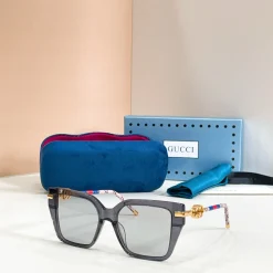 GUCCI Sunglasses A0510070212