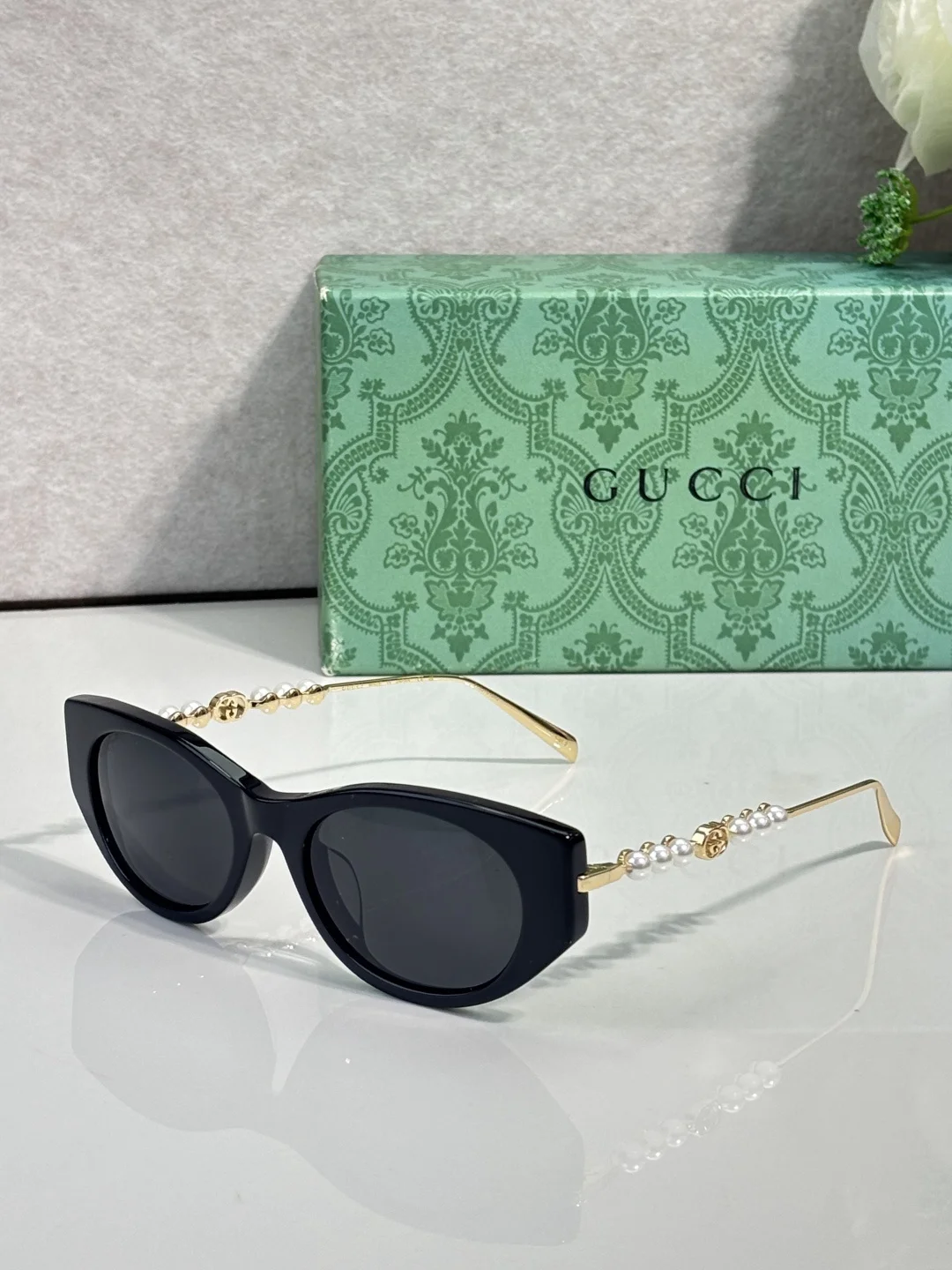 GUCCI Sunglasses A1510072257 - Image 2
