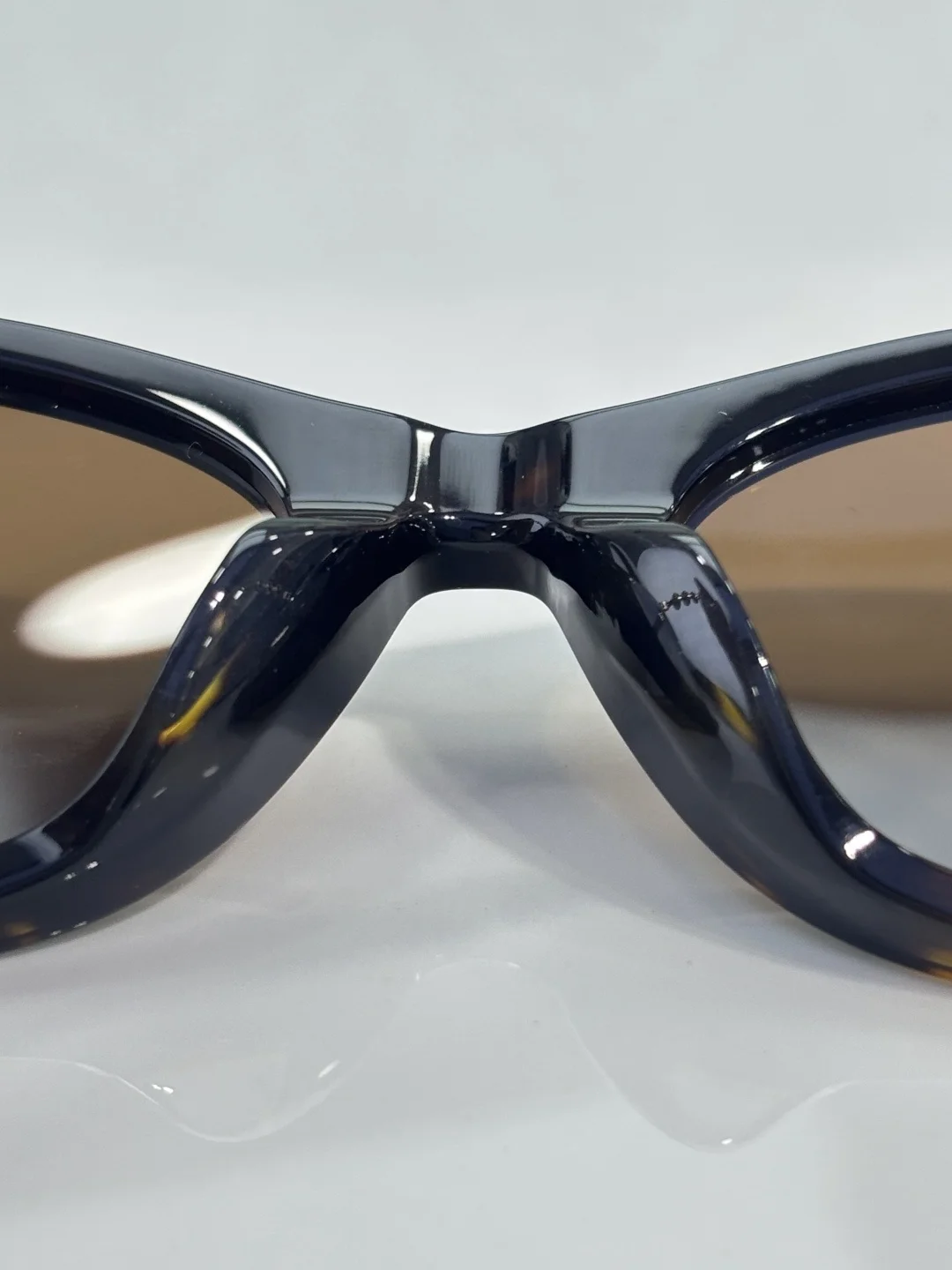 GUCCI Sunglasses A1510072257 - Image 5
